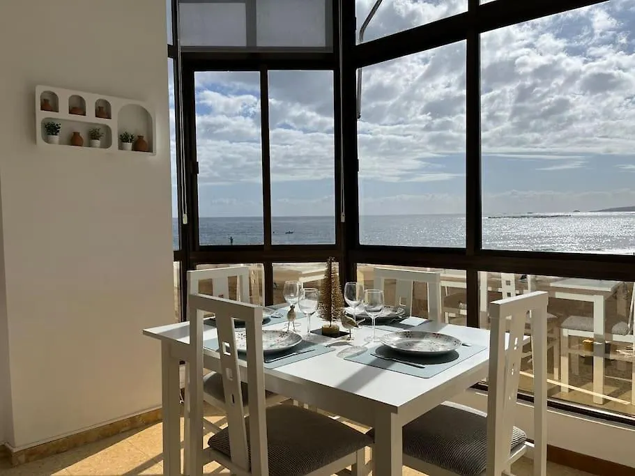 Apartment Pieds Dans L'Eau - Vue Sur Mer - Playa De Melenara Spain